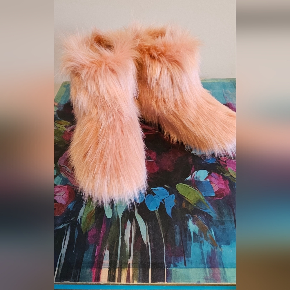 Jeffery Campbell Pink Fluffy boots 9.5